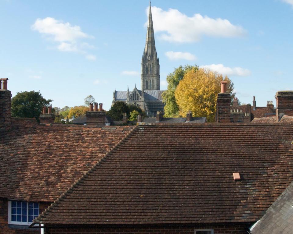 St Anns 4*